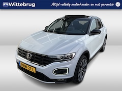 Volkswagen T-Roc - 1.5 TSI Sport / PANO/ TREKHAAK/ KEYLESS/ ADAPT. CRUISE/ DIGITAL DASH/ APP-CONNECT/ NAVI/ D