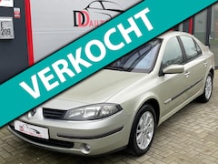 Renault Laguna - 1.9 dCi Tech Line AUT/DAK/TREKHAAK/CRUISE/CLIMA/NAVI