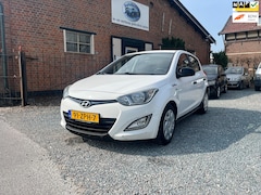 Hyundai i20 - 1.2i Business Edition ( Airco + Elektrische ramen )