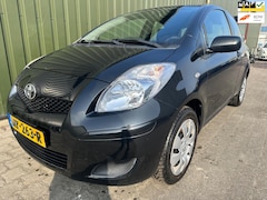 Toyota Yaris - 1.0 VVTi Acces