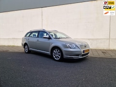 Toyota Avensis Wagon - 1.8 VVTi Linea Luna | trekhaak | Climate