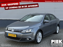 Volkswagen Jetta - 1.4 TSI Hybrid Highline