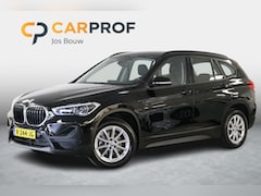 BMW X1 - sDrive18i Executive Edition Clima | Head-up display | Carplay | LED | Org. NL