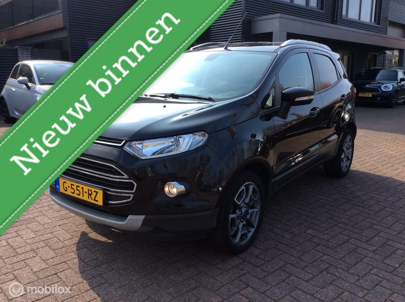 Ford EcoSport - 1.0 EcoBoost Titanium S Navi Camera 17" half leder - AutoWereld.nl