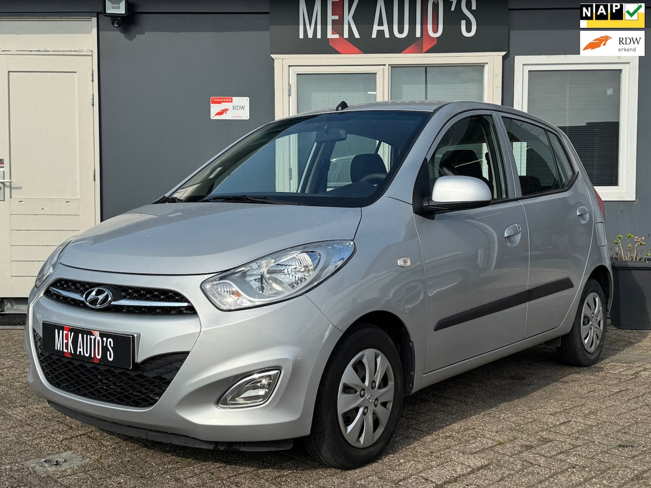 Hyundai i10 - 1.2 Plus|Airco|Elek Ramen|NAP|Park Sensor|TOP STAAT| - AutoWereld.nl