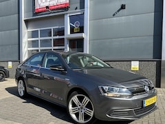 Volkswagen Jetta - 1.4 TSI Hybrid 170pk Automaat|clima|pdc|nieuwe APK