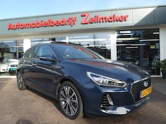 Hyundai i30 - 1.4 T-GDI Premium Autmaat, Elektrisch Panodak, Navi, 17"Lm Velgen, Cruise