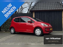 Volkswagen Up! - 1.0 move up BlueMotion CRUISE/AIRCO/STOELVERWARMING/NAVI