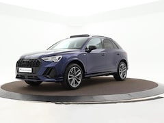 Audi Q3 - 45 TFSIe 245pk S-Tronic S Edition · Panoramadak · Camera · Keyless · Side Assist · Elek. A