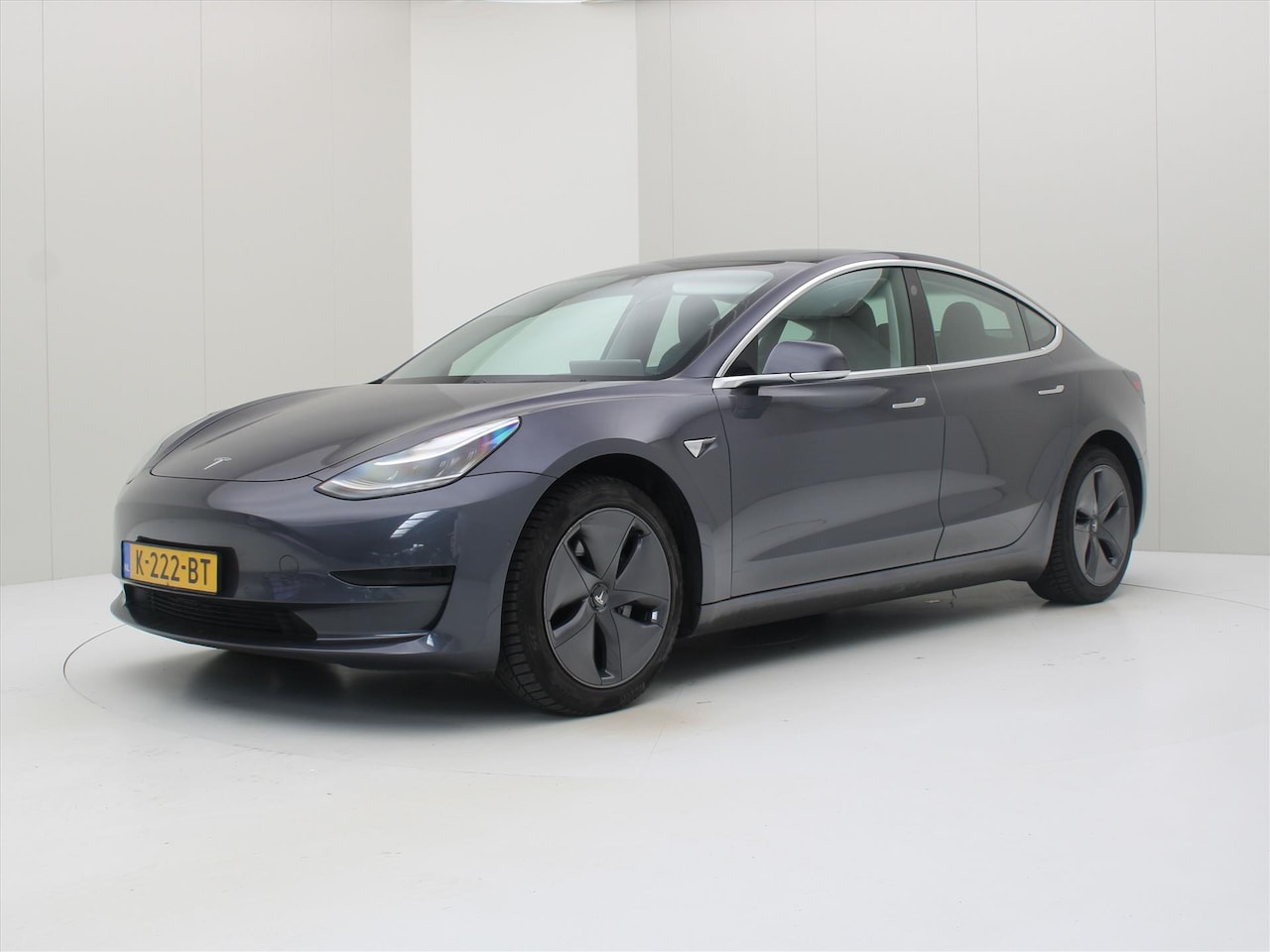 Tesla Model 3 - Standard RWD Plus [ LFP ACCU+AUTOPILOT+60 kWh+PREMIUM AUDIO ] - AutoWereld.nl