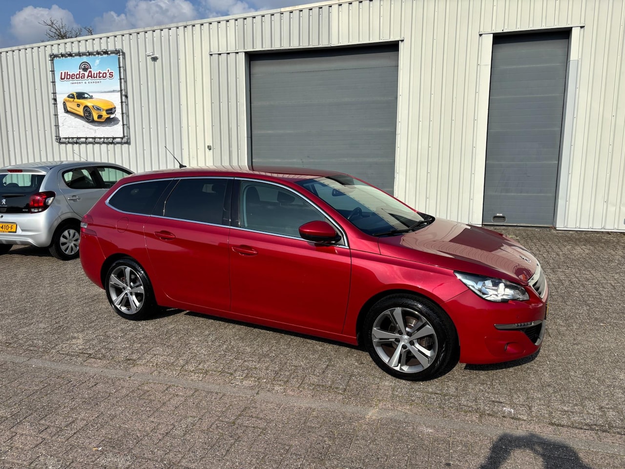 Peugeot 308 - 1.2 PureTech Allure KM 163921 ZEER MOOI 3999E - AutoWereld.nl