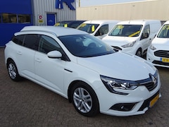 Renault Mégane - 1.5 dCi EU6 GROOT NAVI AIRCO CRUISE CONTROL PDC