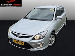 Hyundai i30 - 1.4i i-Drive AIRCO 138DKM NETTE AUTO