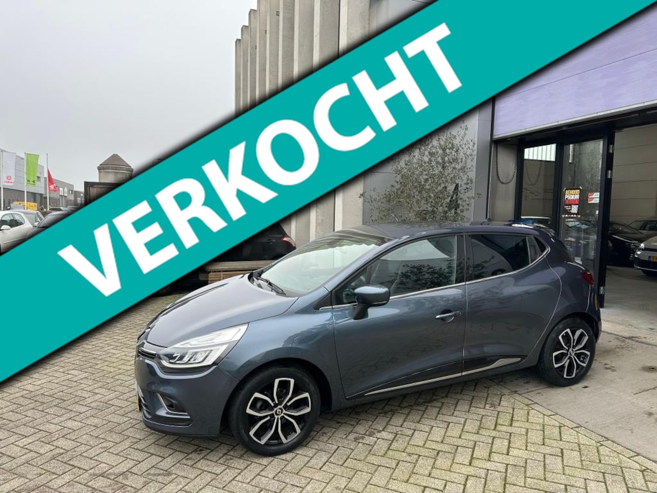 Renault Clio - 0.9 TCe Intens LED! NAVI! CRUISE! INRUIL MOGELIJK! - AutoWereld.nl