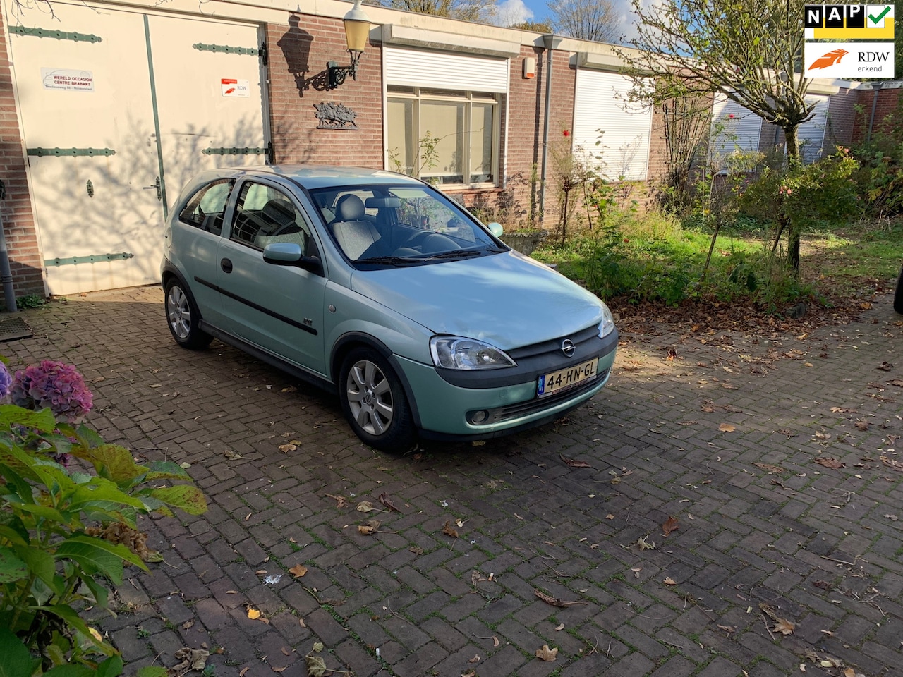 Opel Corsa - 1.4-16V Sport Nieuwe Apk 2 2026 - AutoWereld.nl