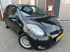 Toyota Yaris - 1.3 VVTi Dynamic / Airco / LM / NAP / AUX