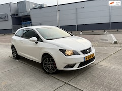 Seat Ibiza - 1.6 TDI Style Stoelverwarming NAVI Clima