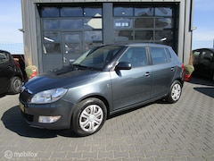 Skoda Fabia - 1.2 TSI Sprint 5drs 131dkm Airco Cruise Trekhaak