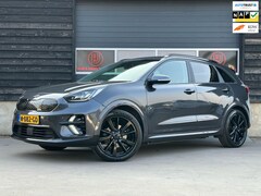 Kia e-Niro - DynamicLine 64 kWh - Leder - ACC - stoel/stuur verwarming - Carplay