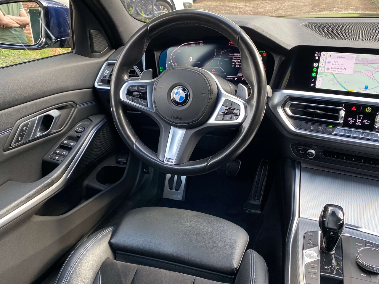 BMW 3-serie - 330i Executive Edition M-SPORT PAKKET EN DEALER ONDERHOUDEN