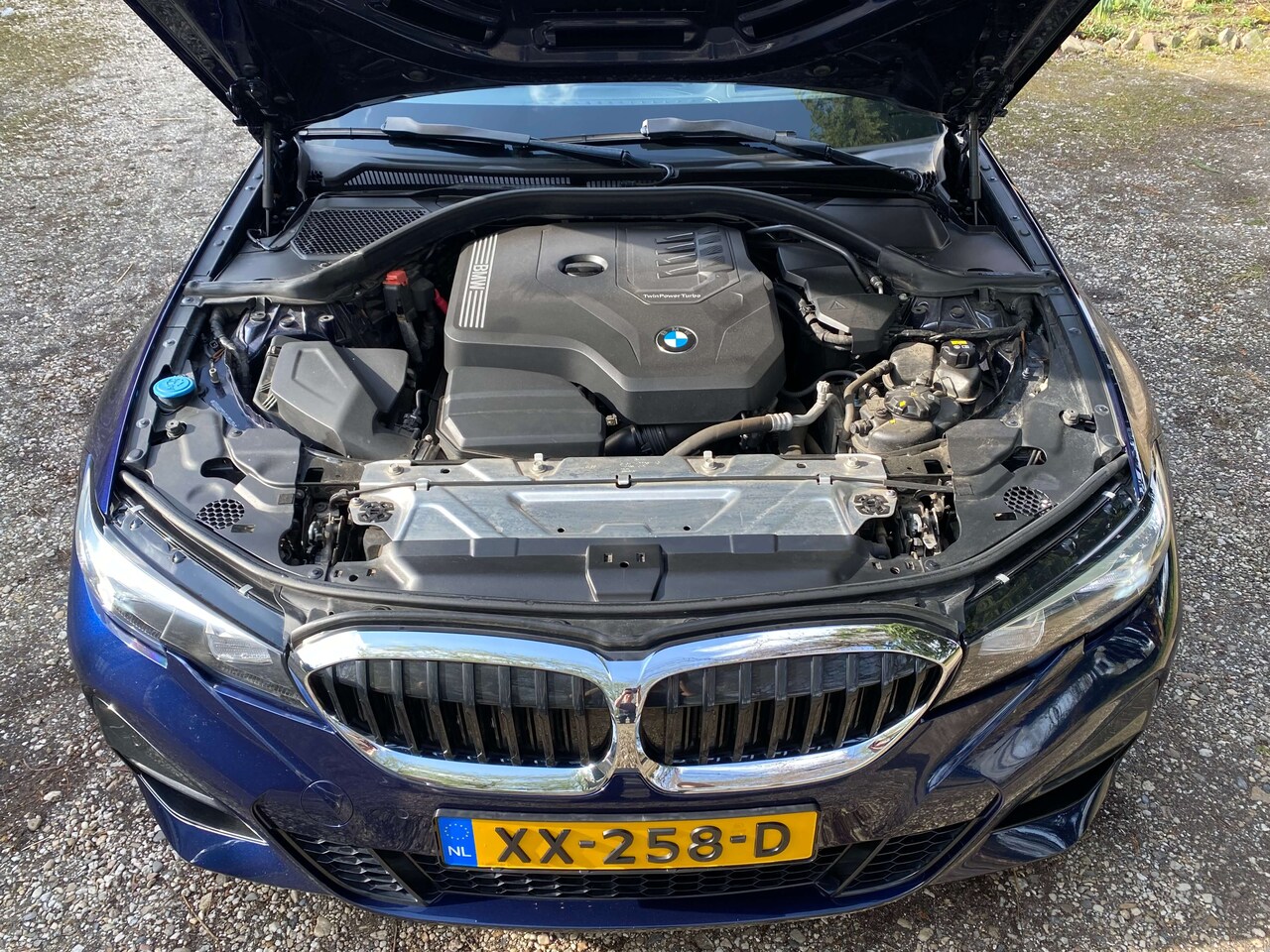 BMW 3-serie - 330i Executive Edition M-SPORT PAKKET EN DEALER ONDERHOUDEN