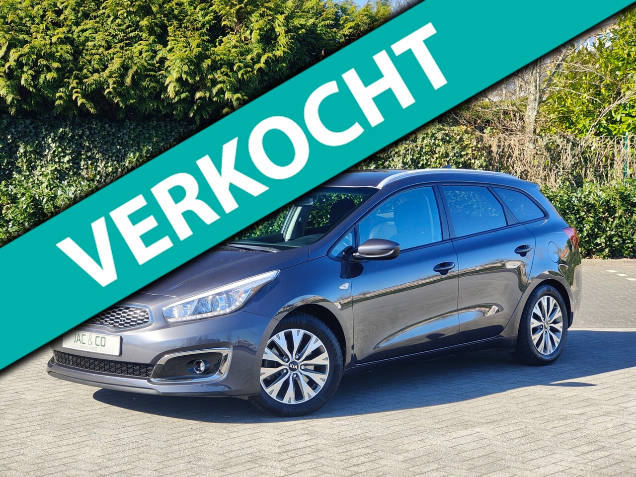 Kia Cee'd Sportswagon - 1.0 T-GDi ComfortPlusLine Navigator Trekhaak - AutoWereld.nl