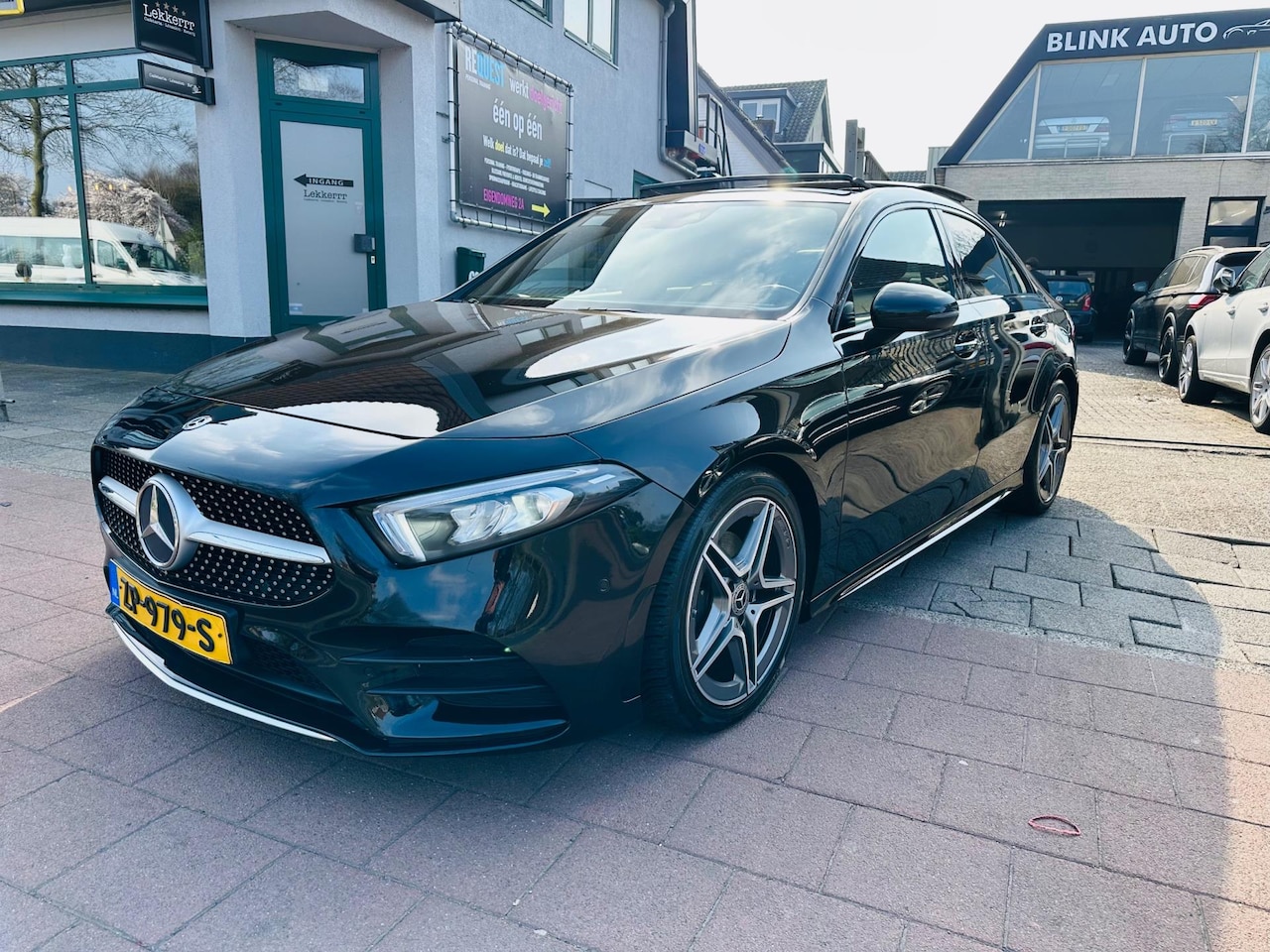 Mercedes-Benz A-klasse - 200 Advantage AMG Pakket Garantie panorma - AutoWereld.nl