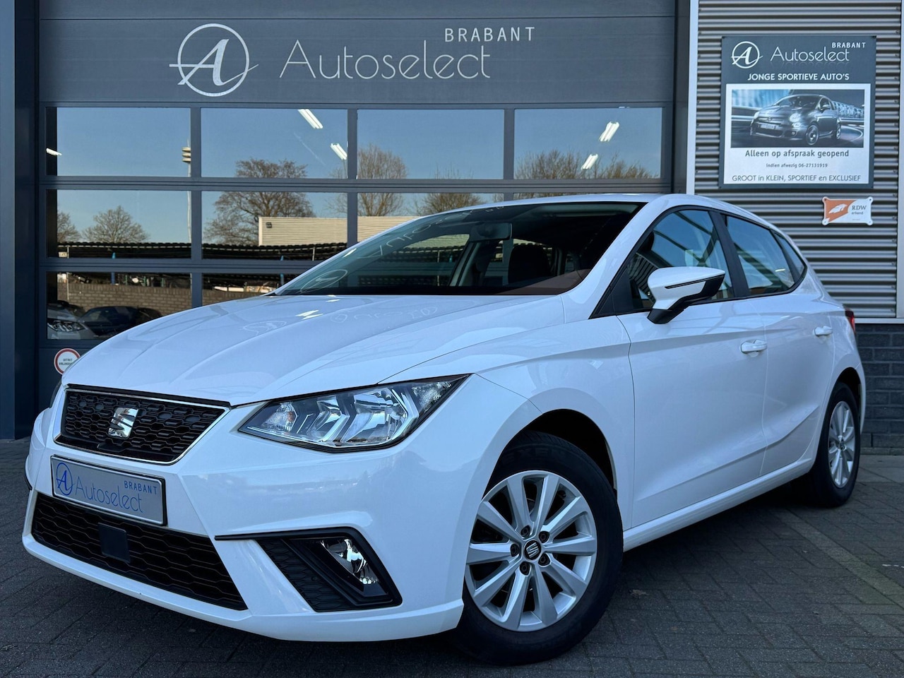 Seat Ibiza - 1.0 TSI Style Clima Cruise CarPlay - AutoWereld.nl