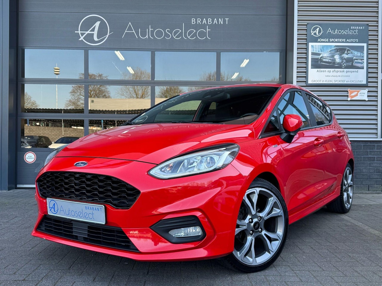 Ford Fiesta - 1.0 EcoBoost ST-Line LED CarPlay Cruise - AutoWereld.nl