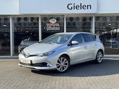 Toyota Auris - 1.8 Hybrid Executive, Parkeersensoren, Stoelverwarming, Navigatie, 17 inch, Cruise control