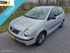 Volkswagen Polo - 1.4-16V # Met Nw-APK