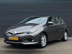 Toyota Auris - 1.8 HYBRID 5DR CVT