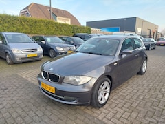 BMW 1-serie - 116i Business Line