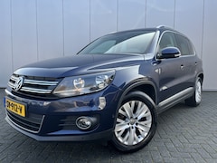 Volkswagen Tiguan - 1.4 TSI Sport&Style Trekhaak Stoelverwarming