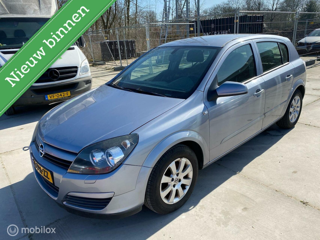 Opel Astra - 1.6 Essentia 2004 automaat F Melding - AutoWereld.nl