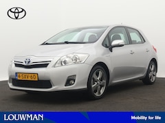 Toyota Auris - 1.8 Full Hybrid Dynamic Business Limited | Parkeersensoren achter | Trekhaak | Navigatie |