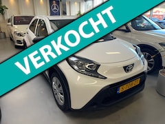 Toyota Aygo X - 1.0 VVT-i MT