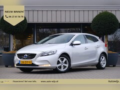 Volvo V40 - 1.6 T3 Momentum|Navi|Camera|NL AUTO|GOED ONDERHOUDEN