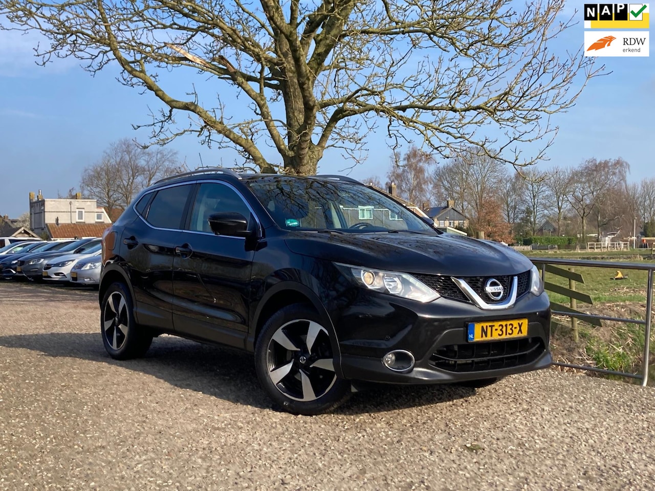 Nissan Qashqai - 1.2 N-Connecta | Pano + 360° Camera + Cruise + Clima nu € 10.975,-!!! - AutoWereld.nl