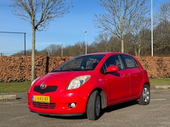 Toyota Yaris - 1.3 VVTi Sol