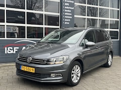 Volkswagen Touran - 1.2 TSI Comfortl. 7-Persoons Ecc Pdc Navi Trekhaak