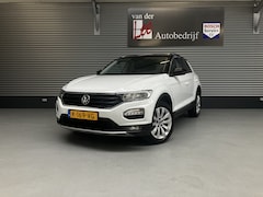 Volkswagen T-Roc - 1.0 TSI STYLE/CLIMA/PDC/NAVI/CARPLAY/EL A KLEP/17 INCH/ENZ