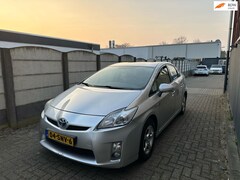 Toyota Prius - 1.8 Comfort CLIMA/ HEAD UP/ LM VELGEN