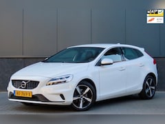 Volvo V40 - 2.0 T4 Business Sport R-design 190pk LED