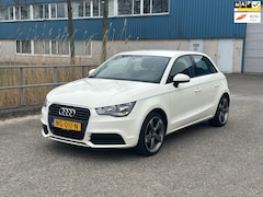 Audi A1 Sportback - 1.2 TFSI Attraction Business 5 deurs Airco NAVI 1 jaar APK