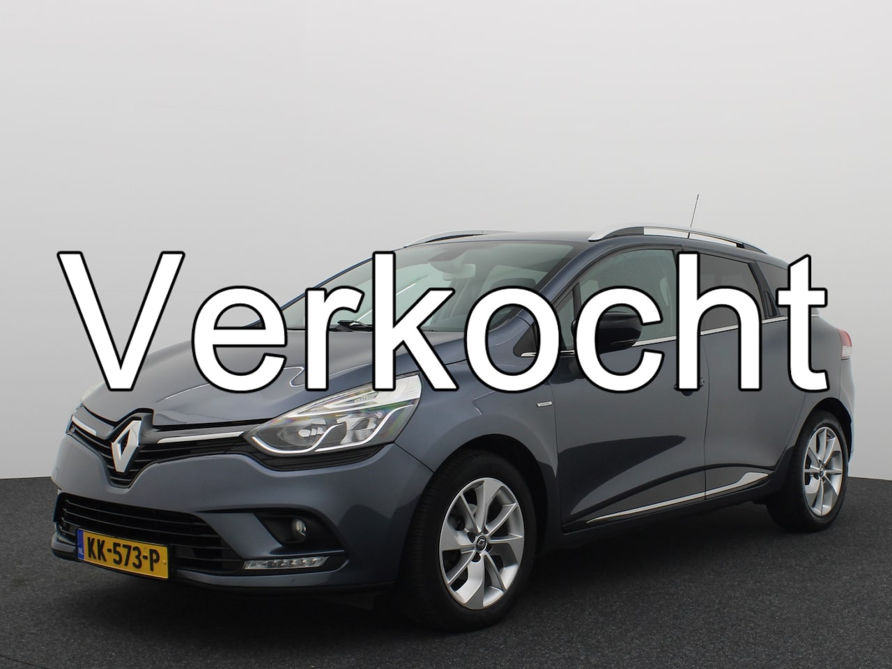 Renault Clio Estate - 1.2 TCe 120PK 4 Cilinder Limited TREKHAAK / NAVI / CLIMA / PDC / BLUETOOTH / CRUISE / DAB+ - AutoWereld.nl