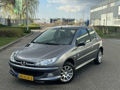 Peugeot 206 - 1.4 Génération Airco / APK 01/2026