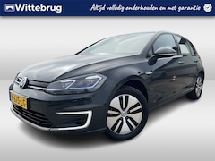 Volkswagen e-Golf - E-DITION Navigatie / Parkeersensoren / LED verlichting / Clima / Bluetooth / Cruise