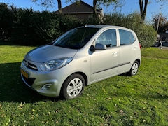 Hyundai i10 - 1.2 Plus / airco / parkeersensoren