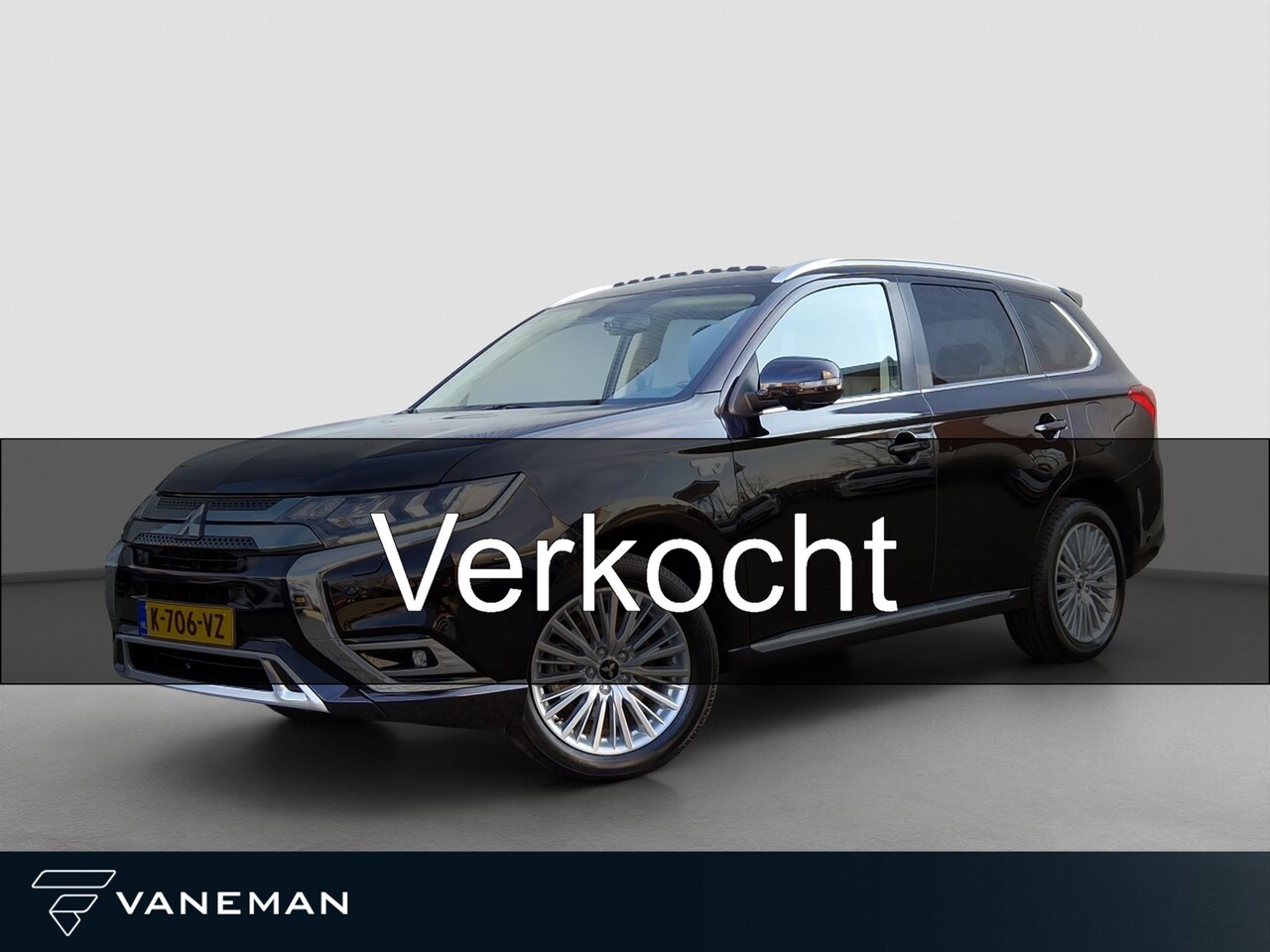 Mitsubishi Outlander - 2.4 PHEV Intense+ | Open Dak | Dodehoek | Stoelverwarming | Clima | - AutoWereld.nl